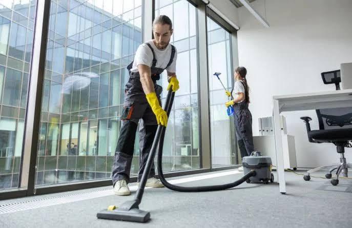 Commercial Space Cleaning Service