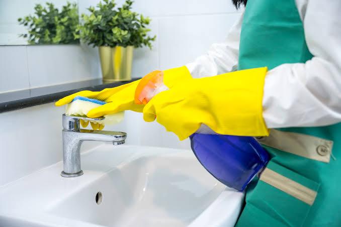 Washroom Deep Cleaning Service