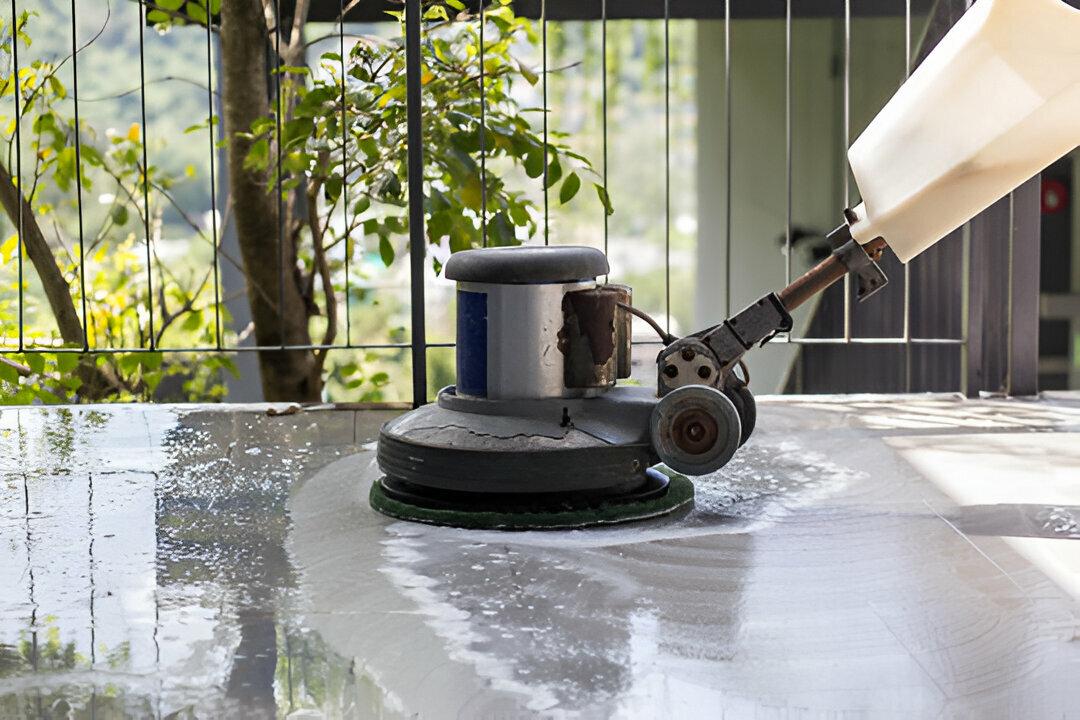 Flat Deep Cleaning Service